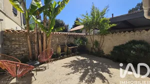 Townhouse in Saint-Yrieix-sur-Charente (16710)