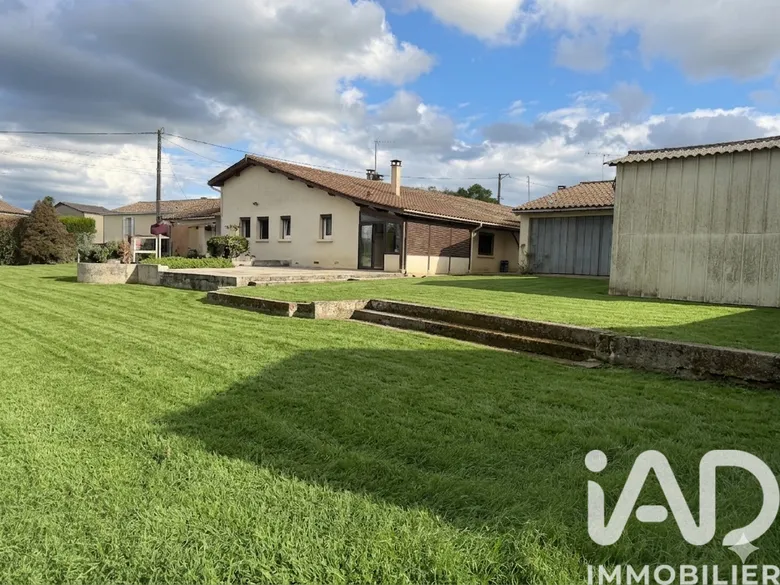 Maison 5 pièces 116 m² · à Cercoux · 116 m² · 160 000 €