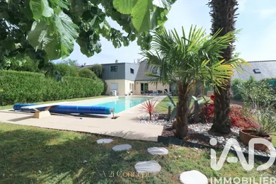 Maison traditionnelle à Sainte-Luce-sur-Loire (44980)