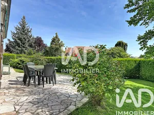 Maison à Saint-Germain-de-la-Grange (78640)