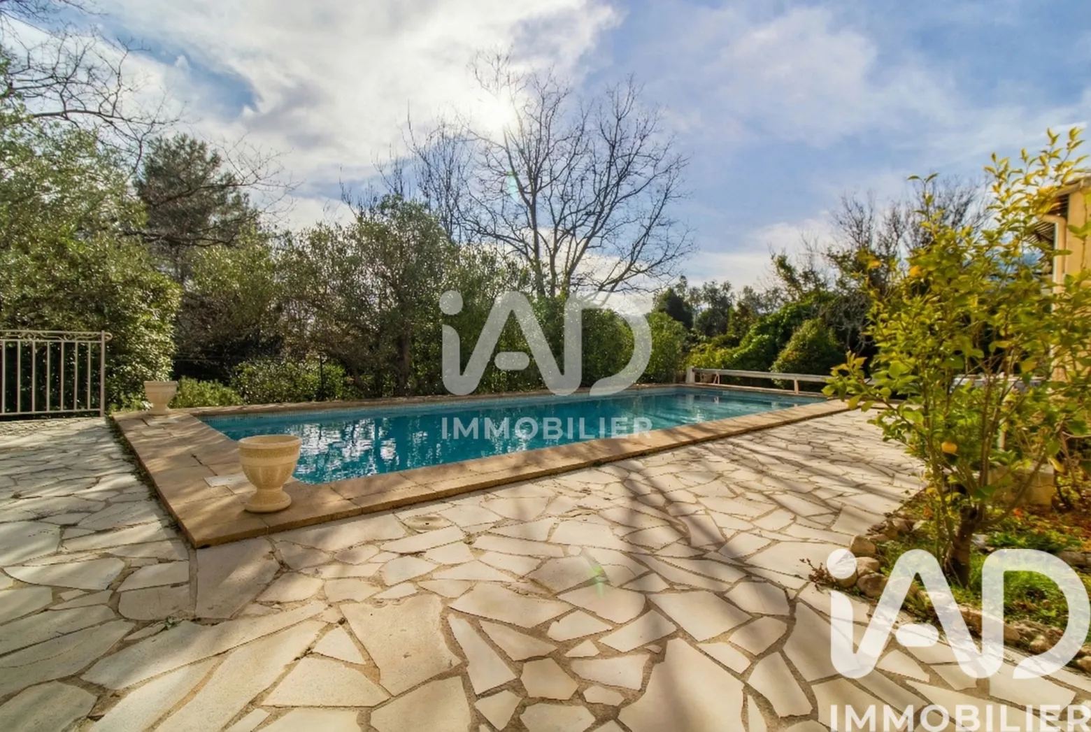 Vente maison à Seillans (83440) : maison 5 pièces 169 m² — 2