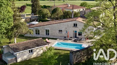 Maison à Moulis-en-Médoc (33480)