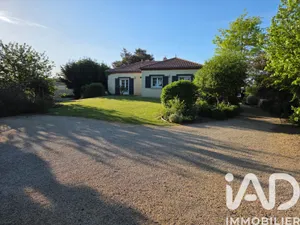 Maison à Vieillevigne (44116)