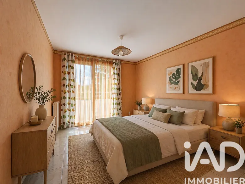 Appartement 3 pièces 77 m² · à Échirolles · 77,3 m² · 95 000 €