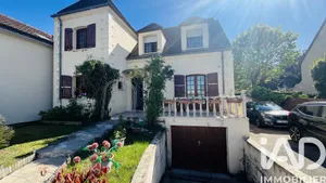 Maison traditionnelle à Viry-Châtillon (91170)