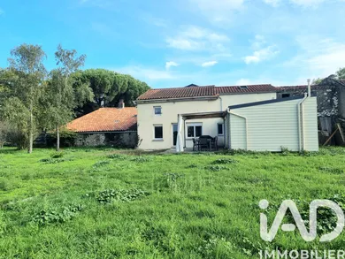 Traditional house in Chantonnay (85110)