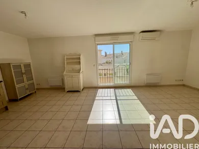 Apartment in Arles (13200)