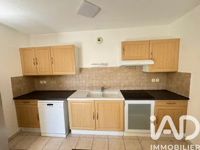 Apartment in Arles (13200)