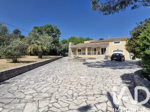 Maison à Garéoult (83136)