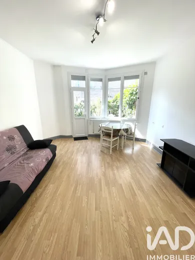 Studio à Bois-Colombes (92270)