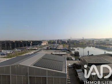 Appartement à Bordeaux (33300)