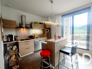 Apartment in Mercury (73200)