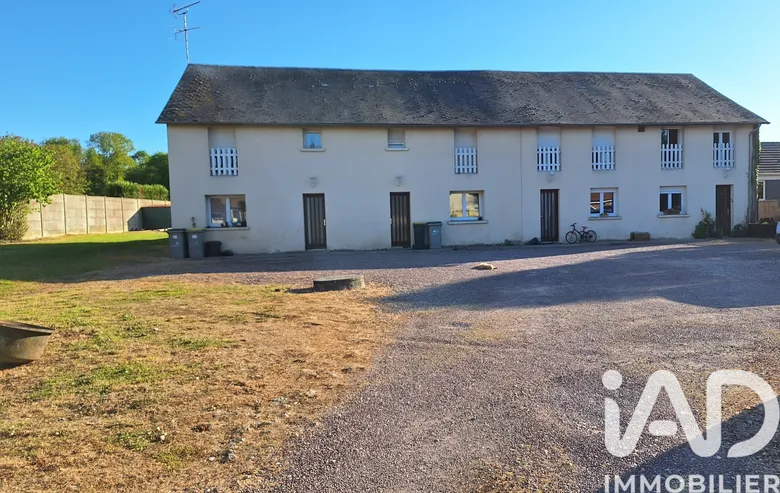 Immeuble 4 pièces 360 m² · à Le Plessis-Hébert · 360 m² · 598 000 €