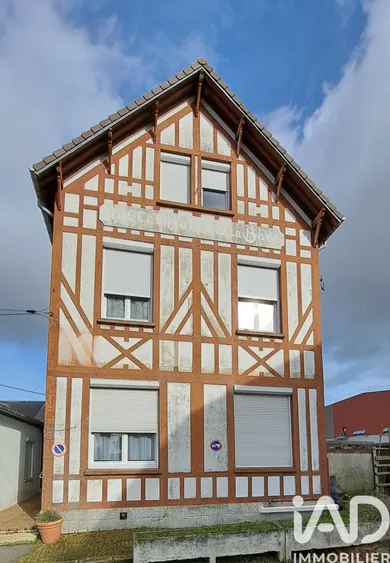Immeuble à Aumale (76390)