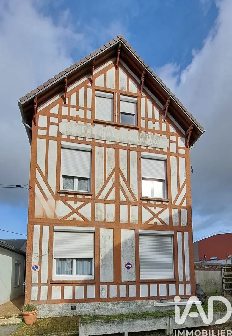 Immeuble 272 m² · à Aumale · 272 m² · 225 000 €