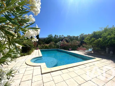 Mas à L'Isle-sur-la-Sorgue (84800)