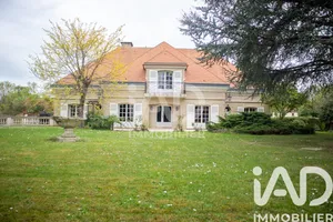 Domaine à Grisy-Suisnes (77166)