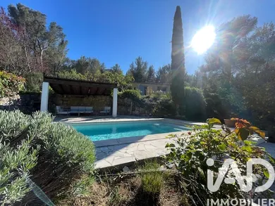 Maison à Toulon (83200)