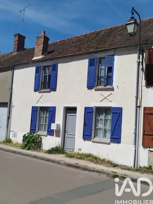 Maison de village à Larchant (77760)