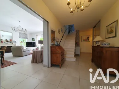 Traditional house in Longueil-Sainte-Marie (60126)