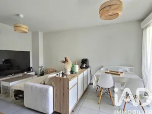 Appartement à BEGLES (33130)