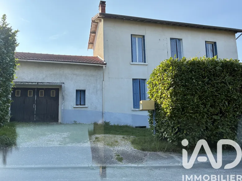 Maison 3 pièces 82 m² · à Sérézin-du-Rhône · 82,2 m² · 290 000 €