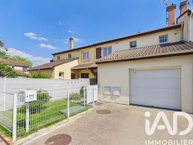 House in Combs-la-Ville (77380)