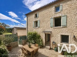 Maison de village à Caromb (84330)