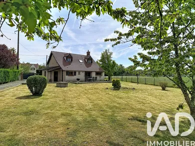 Maison traditionnelle à Sury-aux-Bois (45530)