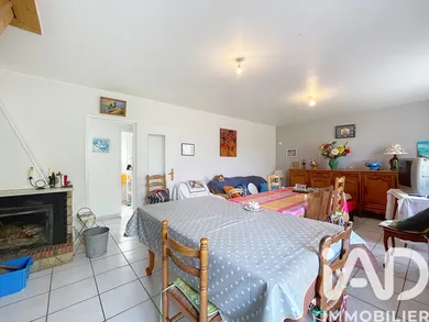 Detached house in Dampierre-en-Burly (45570)