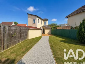 Maison à Sainte-Geneviève-des-Bois (91700)