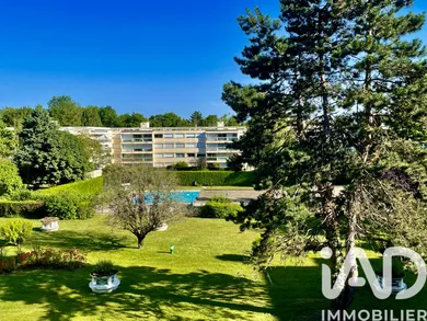 Apartment in Bailly (78870)