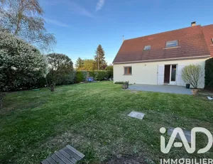 Pavillon à Orphin (78125)