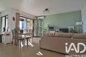 Apartment in Aix-en-Provence (13100)