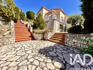 Maison traditionnelle à Vence (06140)