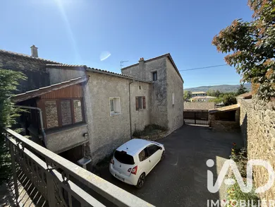 Village house in Bogy (07340)