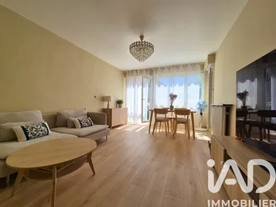 Apartment in Évry (91000)