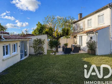 Maison à Arès (33740)