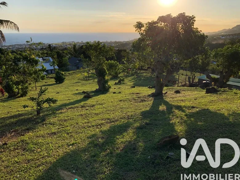 Terrain à bâtir à Saint-Joseph (97480) · 884 000 €