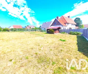 Land in Pîtres (27590)