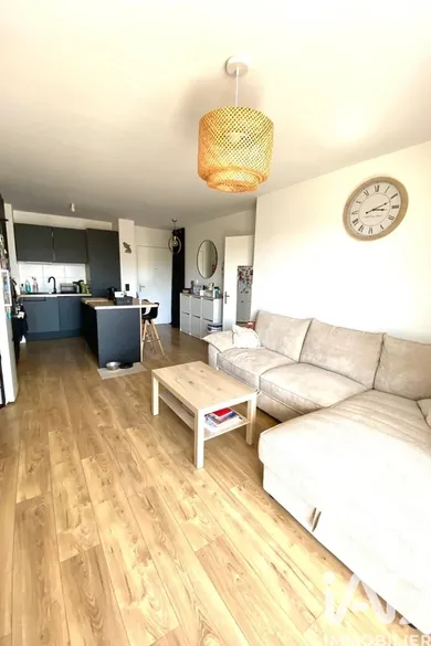Apartment in Melun (77000)
