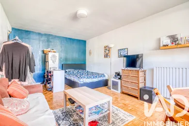 Studio à Noisy-le-Grand (93160)