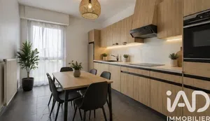 Apartment in Les Ulis (91940)