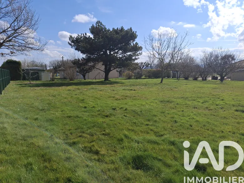 Terrain 1188 m² · à Moissieu-sur-Dolon · 99 000 €