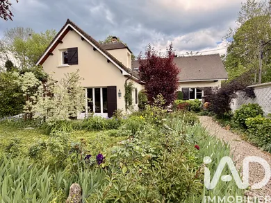 Maison traditionnelle à Soisy-sur-Seine (91450)