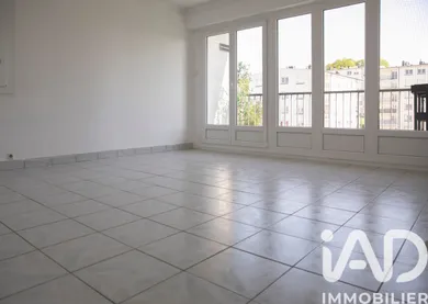 Appartement à Épernay (51200)