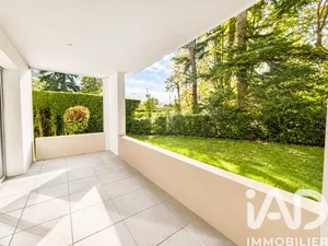 Apartment in Ustaritz (64480)