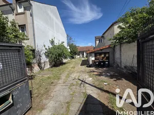 House in Bobigny (93000)