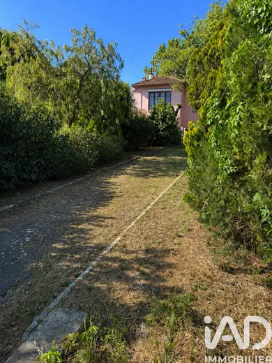Building plot in Toulon (83000)