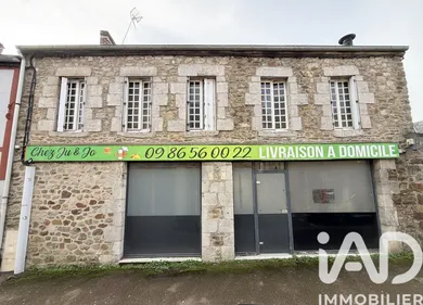 Building in Coutances (50200)